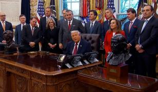 Trump spune că Putin vrea să pună capăt războiului. Liderul rus acuză europenii: "Sunt de partea războiului"