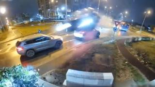 Şoferul care a zburat cu maşina în sensul giratoriu din Oradea a avut o criză de diabet