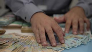 400.000 de români vor plăti rate mai mici din ianuarie. IRCC scade la 5,67%