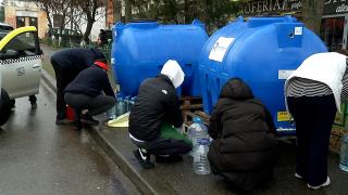 Localnicii din Prahova au iar apă, dar nu o pot folosi nici la spălat. Facturile vor veni întregi