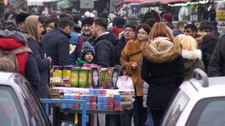 Depozit cu 4 tone de petarde, descoperit la Bacău. Bărbatul riscă 5 ani de închisoare