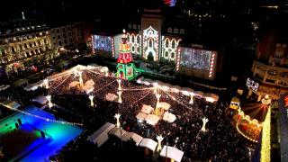 Cum să eviţi aglomeraţia de la târgurile de Crăciun. Soluţii şi recomandări