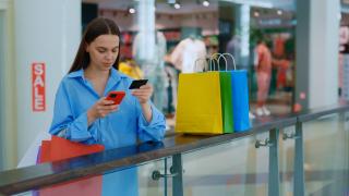 Inteligenţa artificială, ajutor la cumpărături. Ce caută românii cu ajutorul AI-ului