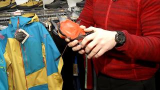 Cât trebuie să plăteşti dacă vrei să urci în siguranţă pe munte: costul minim pentru echipamentul de bază