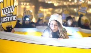 Sute de oameni cer reforme urgente în justiție în a şasea seară de protest: 