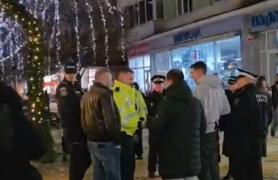 Femeie de 70 de ani, călcată de trenuleţul de Crăciun în Piteşti