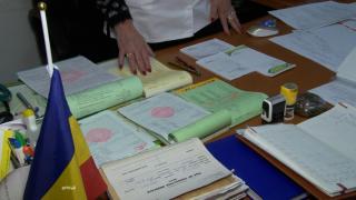 Medicii care dau concedii medicale nejustificate, "vânați" de CNAS. Ce sancțiuni au în vedere specialiștii