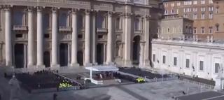 Papa Leon cere credincioşilor să nu îşi piardă speranţa