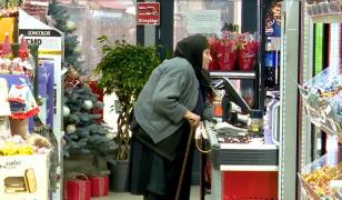 De la porcul din curte la carnea din vitrină: Cum s-au schimbat pregătirile de Crăciun la sat