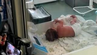 Primii bebeluşi din 2026. Unde s-au născut norocoşii Noului An