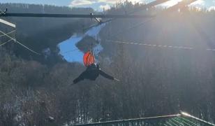 Locul din România unde adrenalina nu ţine cont de vreme. O tură costă 160 de lei