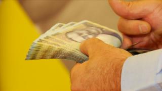 Inflația anuală: 9,7% în decembrie 2025. Creșteri mari la electricitate, cafea și bilete CFR