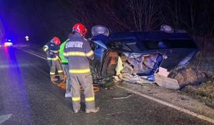 Un bărbat a murit, iar alte șase persoane au fost rănite într-un accident rutier grav în judeţul Buzău
