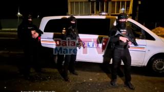 Adolescentul de 16 ani din Baia Mare care a înjunghiat un poliţist, prins de mascaţi