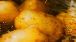 De unde vin cartofii congelați din magazine. "La producătorii români nu găsim constanța"