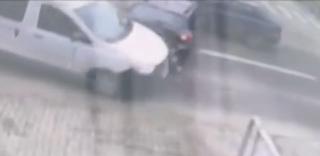 Accident de groază în Timişoara, surprins de camere. Două femei au ajuns la spital