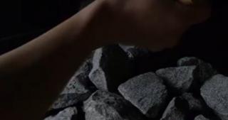 Dosarul Anei, tânăra desfigurată la SPA, stă pe loc de 4 ani. La anul se prescriu faptele