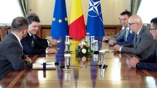 Săptămână decisivă pentru Guvern: cereri divergente din coaliție și trei moțiuni în Senat