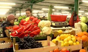 Postul Paştelui, mai scump ca niciodată: "E mai ieftină carnea decât legumele şi fructele"