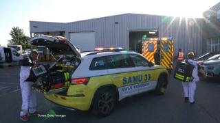 O fetiţă de 5 ani a devenit eroină în Franţa după ce şi-a salvat mama de la moarte