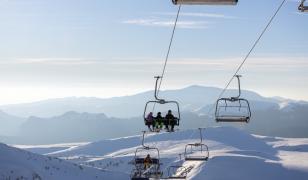 Maratonul cheltuielilor. Cât a ajuns să coste o escapadă la munte pentru o familie cu doi adulţi şi un copil