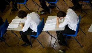 Violenţa în şcoli, amplificată de reţelele de socializare: "Din intenţia lor de a brava în faţa altora"