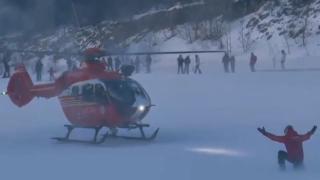 De pe pârtie, direct la spital. Zeci de turişti s-au întors din vacanţe cu oase rupte