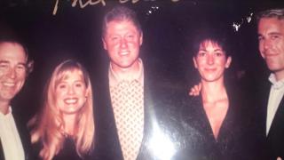 Clinton, interogat peste șase ore în dosarul Epstein, neagă orice implicare: "Nu am văzut nimic"