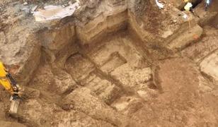 Conflict instituţional, după descoperirea unor morminte romane în Constanţa