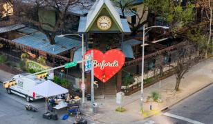 Mai multe atacuri armate au avut loc în Statele Unite. 3 oameni au fost ucişi, 14 răniţi