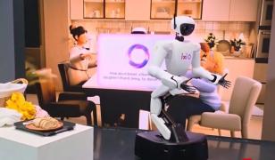 Chinezii au creat robotul care promite să fie menajera perfectă: spală vase şi face piaţa