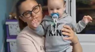 La doar 8 luni, Vlăduţ se luptă cu o malformaţie cardiacă. Are nevoie de 13.000 de euro pentru operaţii