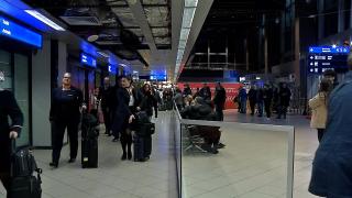 Cât a plătit o româncă pe trei bilete pentru a se întoarce din Dubai