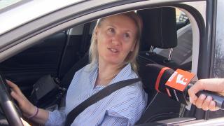 Femeile conduc mai bine decât bărbații. Studiul, confirmat de statisticile Poliției