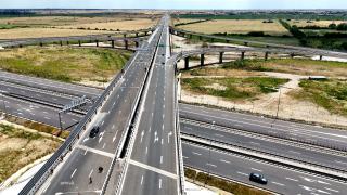 Chinezii întârzie cu autostrada din jurul Capitalei. Loturile construite de români, gata mai devreme
