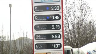 Ce măsuri ia Guvernul după ce a anunţat situaţie de criză pe piaţa carburanţilor