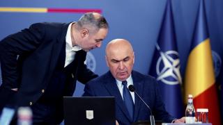 Luptă în Coaliţie pentru cine iese primul de la guvernare. PNL şi USR au preluat retorica PSD