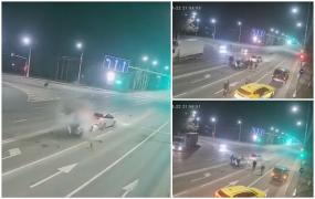 Cursă nebună spre moarte cu 200 km/h. Momentul când un motocislist intră violent într-o maşină în Lugansk