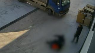Fiul unui fost primar din Timiş, arestat după ce a bătut cu bestialitate un alt bărbat. Momentul, filmat