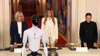 Melania Trump, alături de un robot AI. Reacţia Mirabelei Grădinaru după întâlnirea cu Prima Doamnă a SUA