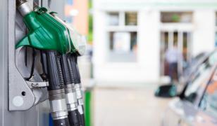 Panourile din benzinării nu sunt configurate să arate prețuri de peste 10 lei. Imaginea care a făcut senzație