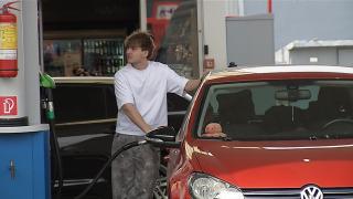 Scenariu optimist. Cât vor ajunge să coste benzina şi motorina după OUG pe carburanţi