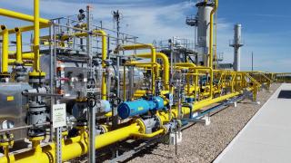 Românii mai au de aşteptat până vor primi gaze ieftine de la stat. De ce nu poate intra ROMGAZ pe piaţă