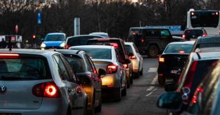 6 din 10 români au încălcat regulile de circulaţie. Şoferii vor reguli mai dure în trafic