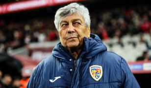 Naţionala de fotbal a României a ajuns la Bratislava fără Mircea Lucescu. Cine va conduce echipa de pe bancă