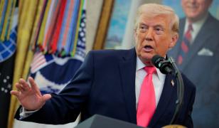 Trump rezumă discuţiile cu Iranul: Negociem cu ei, dar apoi mereu trebuie să îi aruncăm în aer