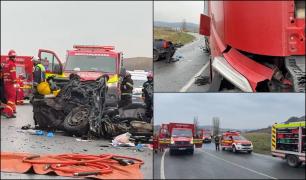 Accident cu 5 morţi în Cluj, după impactul între o maşină şi două camioane. Printre victime, doi minori