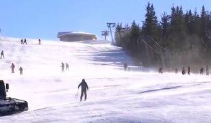 Sezon de schi prelungit la Sinaia. Turiştii profită de ultimele zile pe pârtie