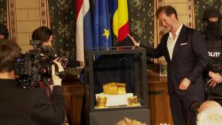 Când revine în ţară Coiful de Coţofeneşti. A fost deteriorat de hoţi în timpul jafului