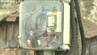 Primar din Mureș, acuzat că fură curent de ani de zile cu ajutorul unui angajat Electrica